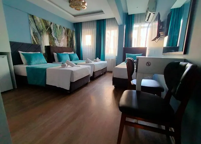 Grand Bona Sera Hotel